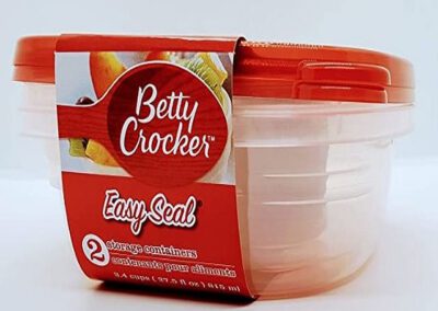 Betty Crocker Easy Seal Storage Containers